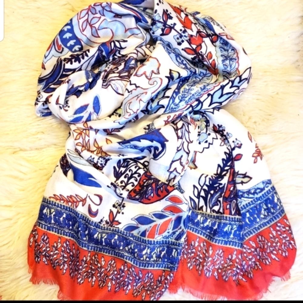 Max Studio Beautiful Paisley Long Scarf - Wrap NWT